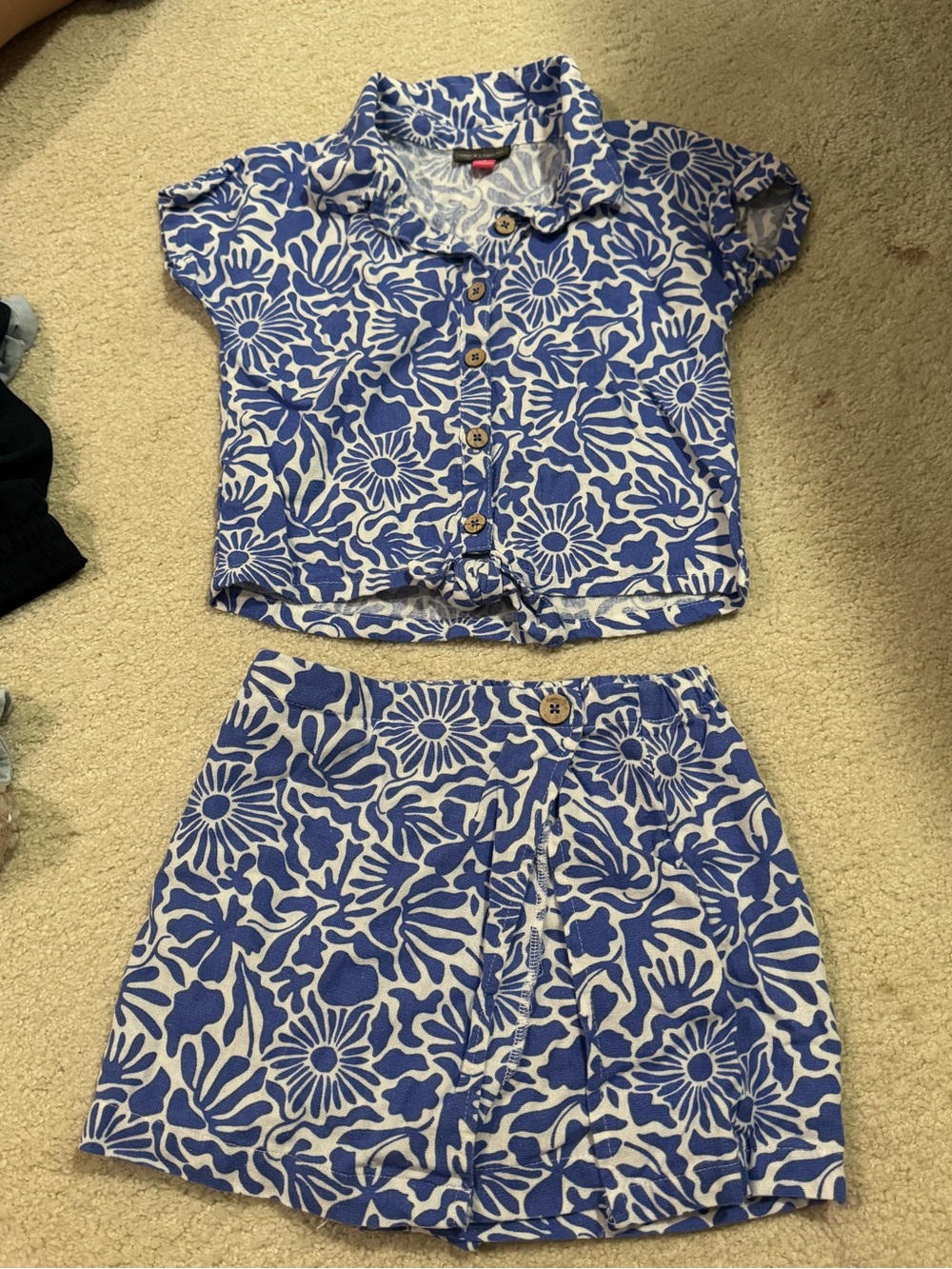 Vince Camuto Blue and White Floral Kids Matching Set size 8